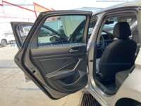 Volkswagen Jetta 2024 4p Trendline L4/1.4/T Tiptronic IMG_8024