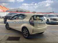 Toyota Prius 2021  IMG_2709