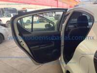 Toyota Prius 2021  IMG_2729