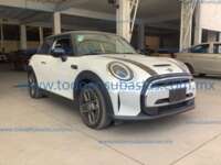 Mini Cooper 2024  IMG_2766