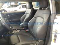 Mini Cooper 2024  IMG_2773