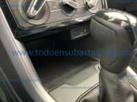 Volkswagen T-Cross 2022 5p Trendline L4/1.6 Tiptronic 2022 Volkswagen T-Cross Ingreso Interiores 12