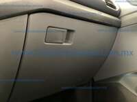 Volkswagen T-Cross 2022 5p Trendline L4/1.6 Tiptronic 2022 Volkswagen T-Cross Ingreso Interiores 15