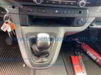 Peugeot Expert Van 2021 5p L4/2.0/TDI Man 2021 Peugeot Expert Van Ingreso Interiores 11