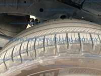 Nissan NP300 Frontier 2022 4p LE L4/2.5 Man IMG_5514