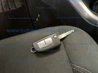 Nissan NP300 Frontier 2022 4p XE L4/2.5 Man 2022 Nissan NP300 Frontier Ingreso Interiores 14