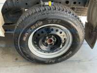 Nissan NP300 Frontier 2022 4p XE L4/2.5 Man 2022 Nissan NP300 Frontier Ingreso Llantas 6