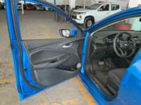 Chevrolet Onix 2025 4p LS L3/1.0/T Aut IMG_8431