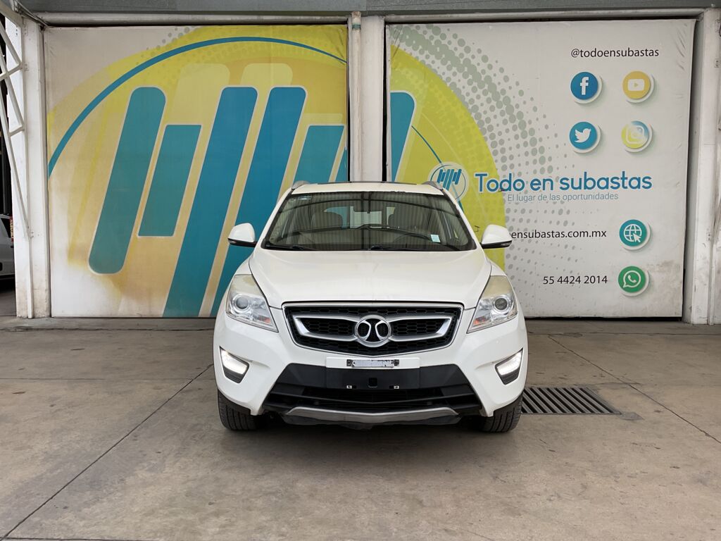 Baic X65 2018 5p Fashion L4/2.0 Aut 2018 Baic X65 Venta Exteriores 2