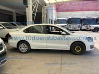 Volkswagen Vento 2019 4p Startline L4/1.6 Tiptronic IMG_3096