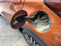 Nissan Kicks 2021 5p Platino Bitono L4/1.6 CVT 2021 Nissan Kicks Ingreso Cajuela 2