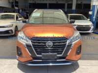 Nissan Kicks 2021 5p Platino Bitono L4/1.6 CVT 2021 Nissan Kicks Ingreso Exteriores 1