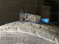 Nissan Kicks 2021 5p Platino Bitono L4/1.6 CVT 2021 Nissan Kicks Ingreso Llantas 8