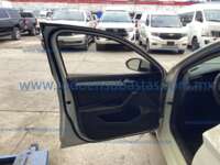 Volkswagen Jetta 2020 4p Comfortline L4/1.4/T Man 2020 Volkswagen Jetta Ingreso Interiores 0