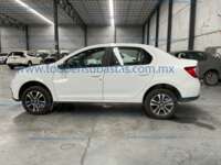 Renault Logan 2023 4p Intens L4/1.6 Aut 2023 Renault Logan Ingreso Exteriores 8