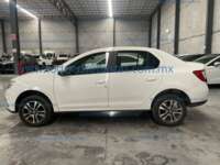 Renault Logan 2023 4p Intens L4/1.6 CVT IMG_3237