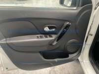 Renault Logan 2023 4p Intens L4/1.6 CVT IMG_3247