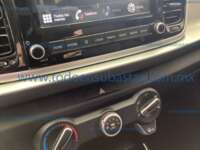 Kia Rio 2023 5p LX L4/1.6 Aut 2023 Kia Rio Ingreso Interiores 10