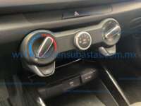 Kia Rio 2023 5p LX L4/1.6 Aut 2023 Kia Rio Ingreso Interiores 11