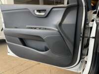 Kia Rio 2023 5p LX L4/1.6 Aut 2023 Kia Rio Venta Interiores 18