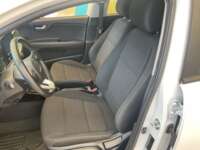 Kia Rio 2023 5p LX L4/1.6 Aut 2023 Kia Rio Venta Interiores 19