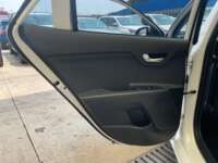 Kia Rio 2023 5p LX L4/1.6 Aut 2023 Kia Rio Venta Interiores 20