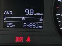 Kia Rio 2023 5p LX L4/1.6 Aut 2023 Kia Rio Venta Interiores 3