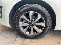 Kia Rio 2023 5p LX L4/1.6 Aut 2023 Kia Rio Venta Llantas 1