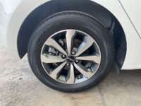 Kia Rio 2023 5p LX L4/1.6 Aut 2023 Kia Rio Venta Llantas 7