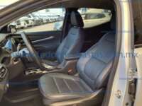 Chevrolet Bolt 2023 5p LT EV 65kWh Aut IMG_3641