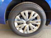 Volkswagen Jetta 2024 4p Trendline L4/1.4/T Tiptronic 2024 Volkswagen Jetta Ingreso Llantas 3