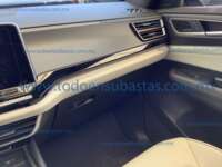 Volkswagen Teramont 2024 5p Cross Sport R-Line L4/2.0/T Tiptronic Línea Nueva IMG_3874