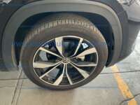Volkswagen Teramont 2024 5p Cross Sport R-Line L4/2.0/T Tiptronic Línea Nueva IMG_6706