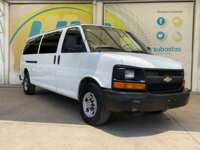 Chevrolet Express Cargo Van 2015 5p, 15 Pasageros; C, V8, 6,0L, AUT 2015 Chevrolet Express Cargo Van Venta Exteriores 3