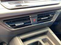 Volkswagen Tiguan 2026 5p Comfortline L4/1.4/T DSG 2026 Volkswagen Tiguan Ingreso Interiores 12