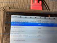 Volkswagen Taos 2024 5p Comfortline L4/1.4/T Tiptronic 2024 Volkswagen Taos Ingreso Interiores 5