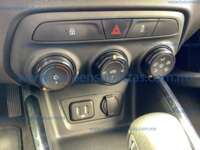 Chevrolet Onix 2023 4p LS L3/1.0/T Aut IMG_4157