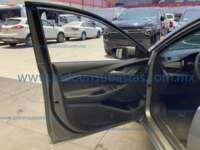 Chevrolet Onix 2023 4p LS L3/1.0/T Aut IMG_4149