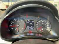 Kia Rio 2022 4p L L4/1.6 Aut      IMG_9043