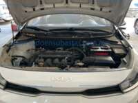 Kia Rio 2022 4p L L4/1.6 Aut      IMG_9029