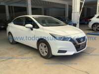 Nissan Versa 2021 4p Sense L4/1.6 Aut IMG_4082