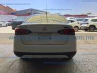 Nissan Versa 2021 4p Sense L4/1.6 Aut IMG_4085