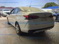 Nissan Versa 2021 4p Sense L4/1.6 Aut IMG_4086