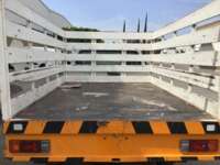 Nissan NP300 Estacas 2021 2p L4/2.5 Man A/A Línea Nueva 2021 Nissan NP300 Estacas Venta Cajuela 1