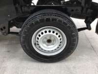 Nissan NP300 Estacas 2021 2p L4/2.5 Man A/A Línea Nueva 2021 Nissan NP300 Estacas Venta Llantas 7