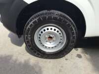 Nissan NP300 Estacas 2021 2p L4/2.5 Man A/A Línea Nueva 2021 Nissan NP300 Estacas Venta Llantas 10