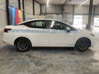 Nissan Versa 2021 4p Sense L4/1.6 CVT IMG_3274