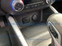 Chevrolet Onix 2022 4p LT L3/1.0/T Aut  2022 Chevrolet Onix Ingreso Interiores 13
