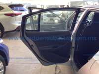 Chevrolet Onix 2022 4p LT L3/1.0/T Aut  2022 Chevrolet Onix Ingreso Interiores 18