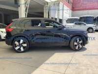 Volvo XC40 2023 5p Recharge Ultimate Dark PHEV T5 L3/1.5/T Aut IMG_4019